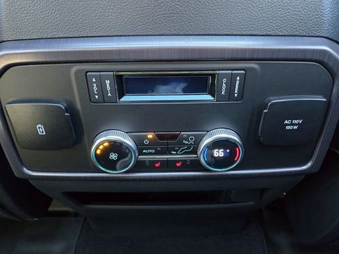 Used 2024 Ford Expedition Max Platinum image 40