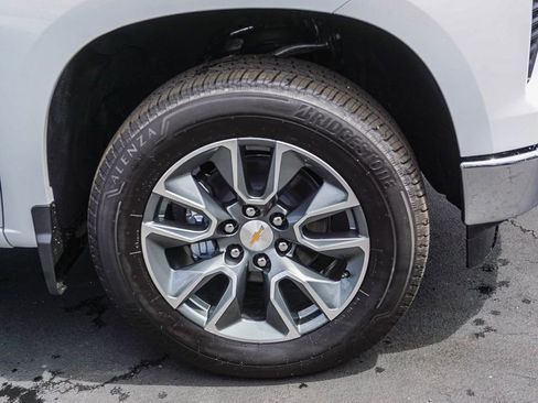New 2026 Chevrolet Silverado 1500 LT AWD/4WD image 9