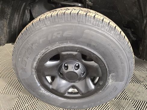 Used 2023 Toyota Tacoma SR image 11