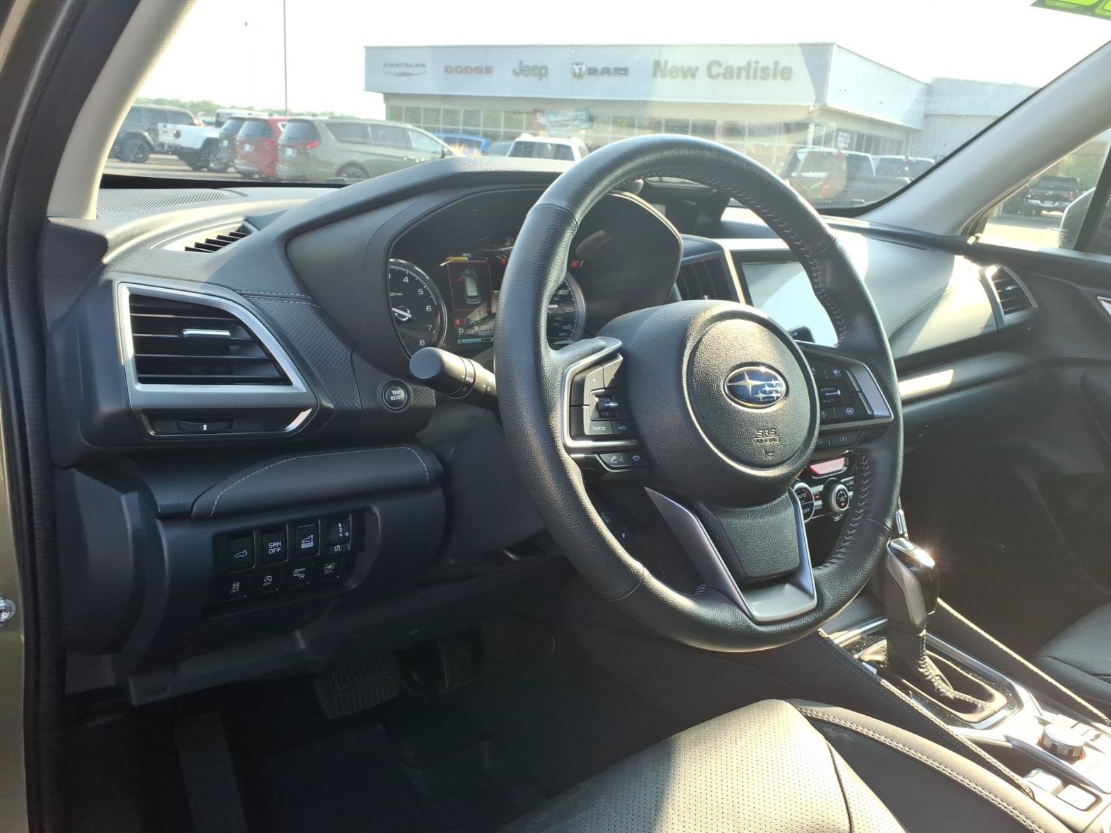 Used 2022 Subaru Forester Touring AWD/4WD image 14