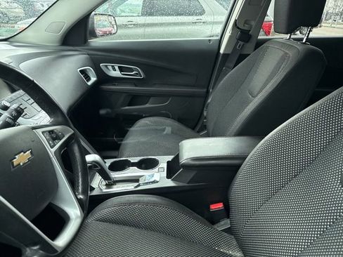 Used 2014 Chevrolet Equinox LT w/ Driver Convenience Package image 3