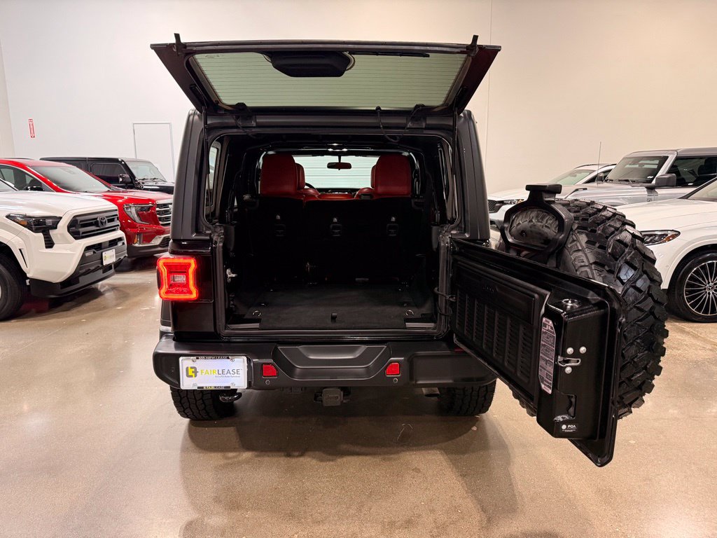 Used 2021 Jeep Wrangler Unlimited Sport AWD/4WD image 9