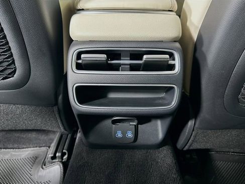 Certified 2026 Genesis GV70 2.5T image 26