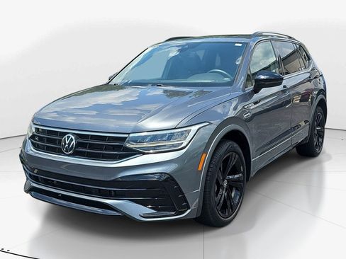 Used 2023 Volkswagen Tiguan SE R-Line FWD image 7