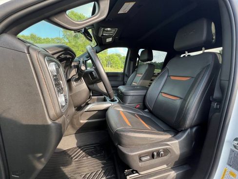 Certified 2022 GMC Sierra 2500 AT4 w/ Snow Plow Prep/Camper Package image 21