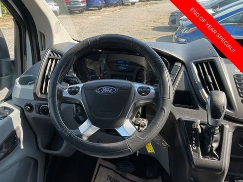 Used 2016 Ford Transit 150 XL image 19