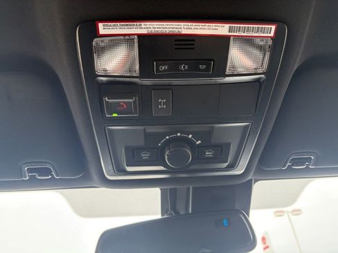 Certified 2021 Toyota Tacoma TRD Off-Road image 24