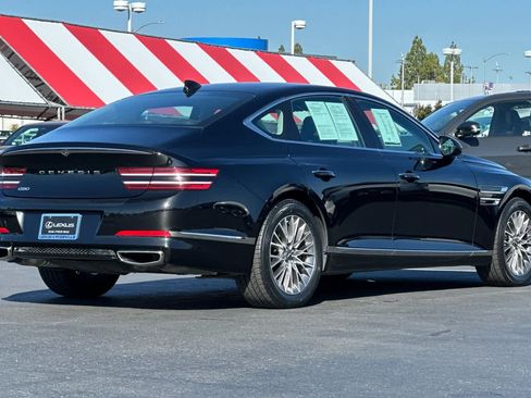 Used 2021 Genesis G80 2.5T RWD image 2