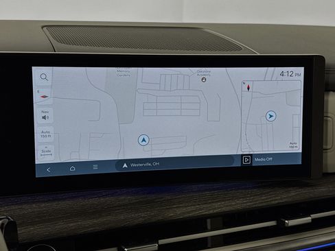 Used 2025 Hyundai Santa Fe Limited image 13