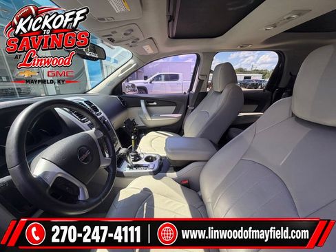 Used 2010 GMC Acadia SLT w/ LPO, 'HIT The Road' Package AWD/4WD image 6