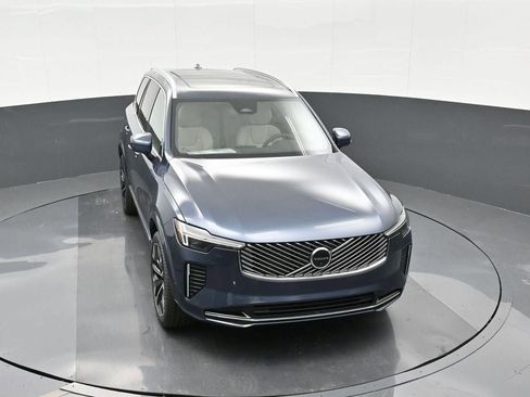 New 2026 Volvo XC90 B6 Plus w/ Protection Package Premier AWD/4WD image 23