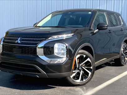 Used 2022 Mitsubishi Outlander ES