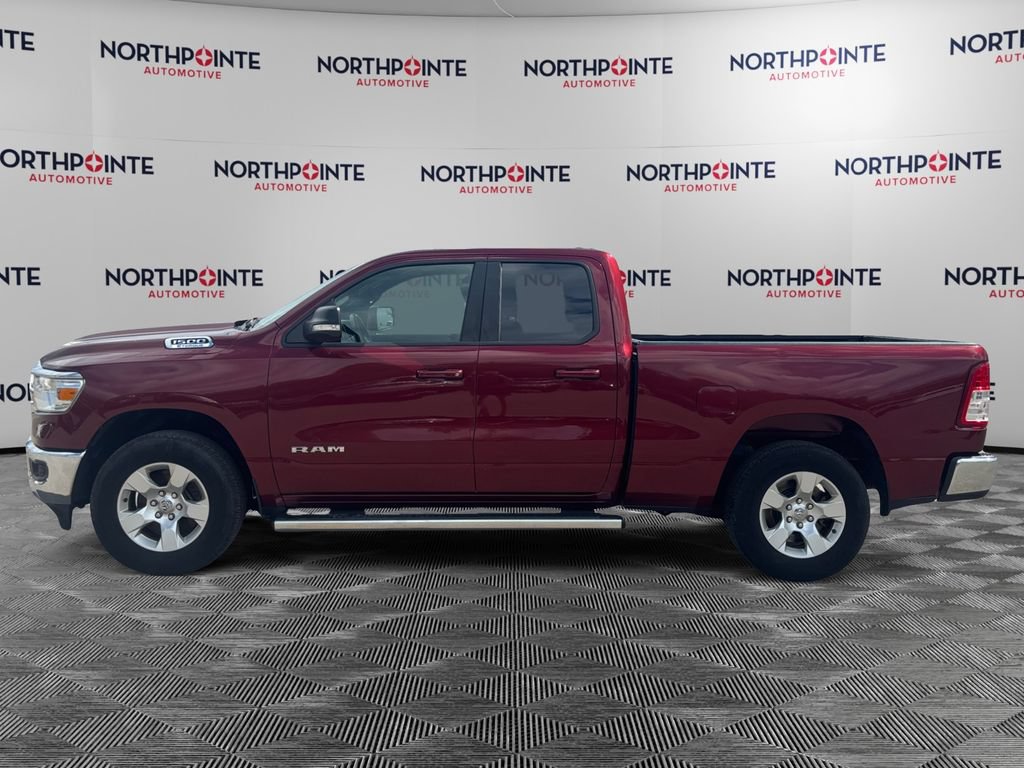 Used 2022 RAM 1500 Big Horn AWD/4WD image 3