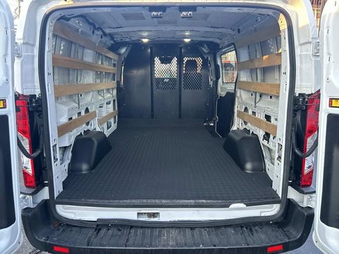 Used 2024 Ford Transit 250 Low Roof w/ Exterior Upgrade Package image 12