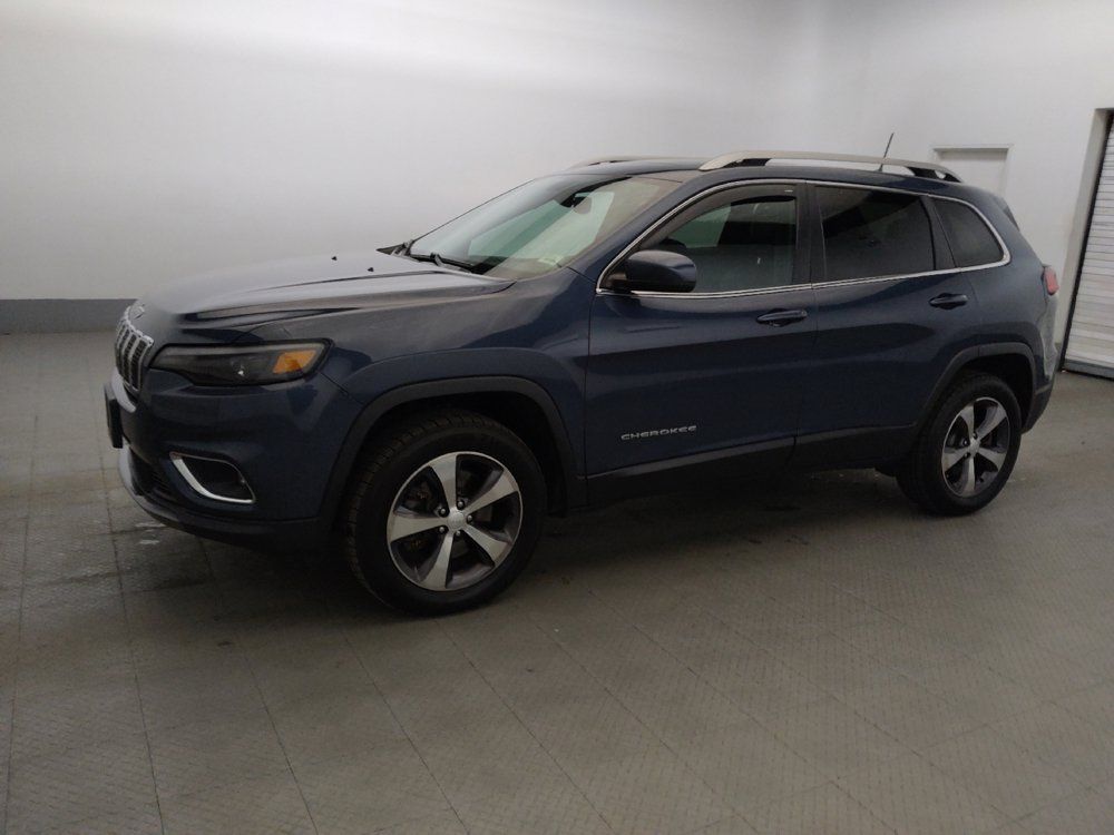 Used 2019 Jeep Cherokee Limited w/ Trailer Tow Group AWD/4WD image 2