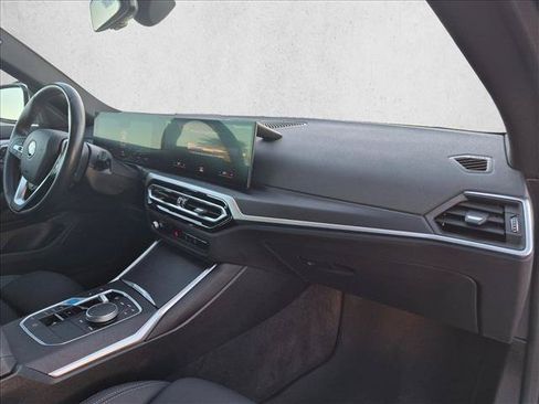 Used 2023 BMW i4 eDrive40 w/ Premium Package RWD image 21