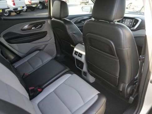 Used 2018 GMC Terrain SLT image 14