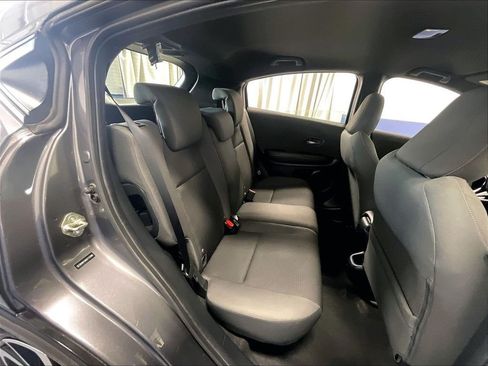 Used 2019 Honda HR-V Sport image 16