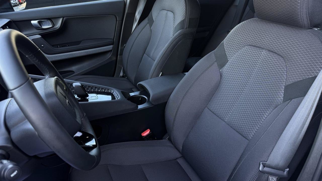 Used 2023 Polestar Polestar 2 FWD image 28