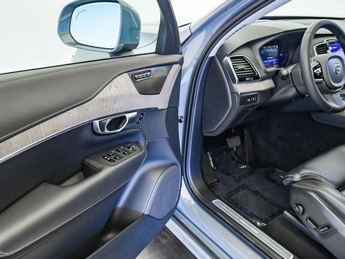 Certified 2023 Volvo XC90 T8 Ultimate w/ Protection Package Premier image 26