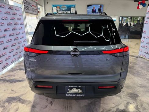 Used 2026 Nissan Pathfinder SV FWD image 10