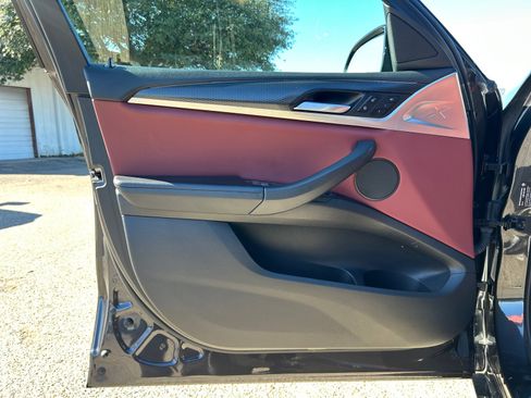 Used 2022 BMW X4 xDrive30i w/ M Sport Package 2 image 28