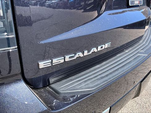 Used 2026 Cadillac Escalade ESV Luxury w/ Touring Package AWD/4WD image 31