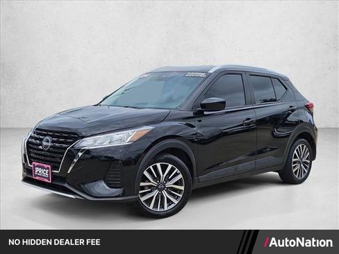 Used 2024 Nissan Kicks SV FWD image 1