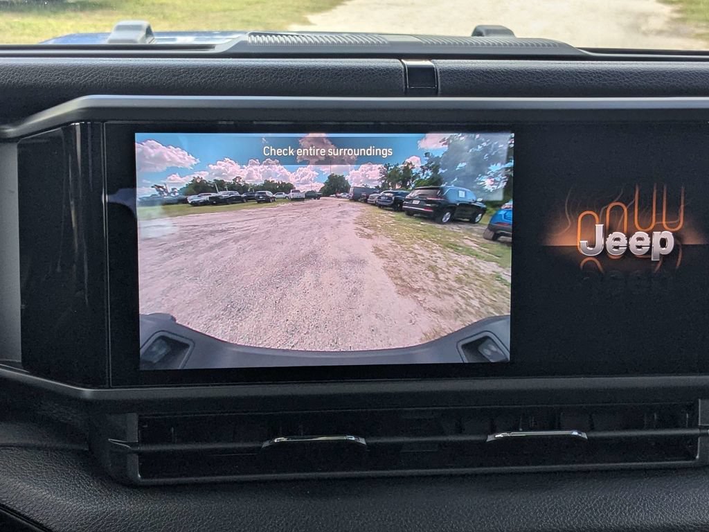 New 2026 Jeep Gladiator Sport AWD/4WD image 31