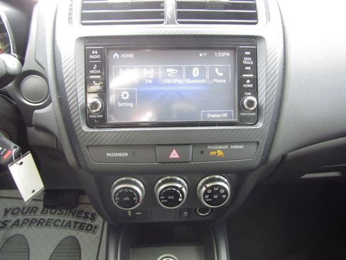 Used 2023 Mitsubishi Outlander Sport SE image 22