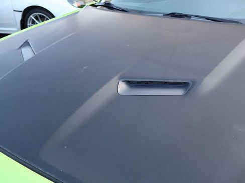 Used 2015 Dodge Challenger R/T Scat Pack w/ Leather Interior Group RWD image 30