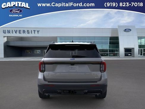 New 2026 Ford Explorer ST-Line w/ ST-Line Street Pack AWD/4WD image 5