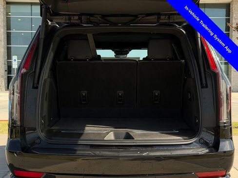 Used 2021 Cadillac Escalade Sport Platinum AWD/4WD image 28
