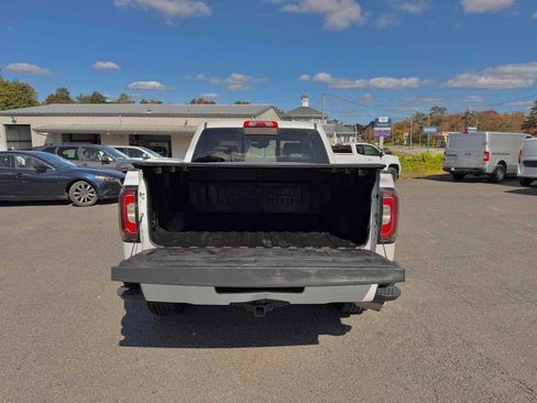 Used 2016 GMC Sierra 1500 Denali w/ Enhanced Driver Alert Package image 32