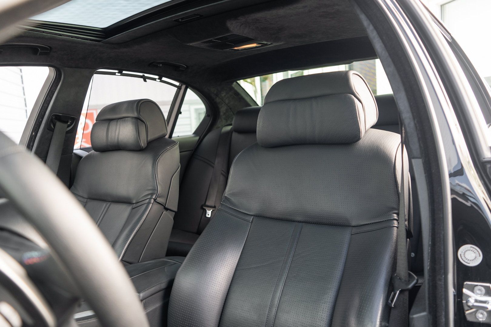 Used 2006 BMW M5 RWD image 8