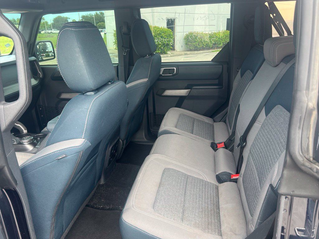 Used 2021 Ford Bronco Outer Banks AWD/4WD image 5