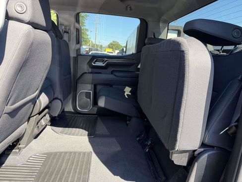 Certified 2023 Chevrolet Silverado 1500 RST AWD/4WD image 15