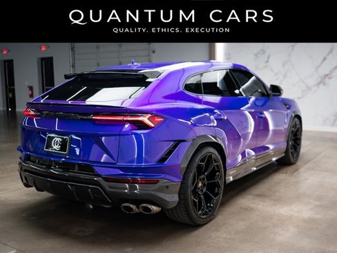 Used 2023 Lamborghini Urus Performante AWD/4WD image 4