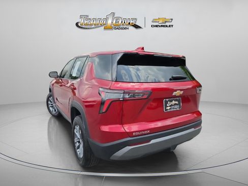 Used 2025 Chevrolet Equinox LT FWD image 6