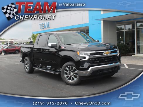 New 2026 Chevrolet Silverado 1500 LT w/ Z71 Off-Road Package AWD/4WD image 1