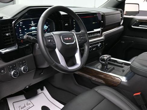Used 2024 GMC Sierra 1500 Elevation w/ Elevation Premium Package image 14