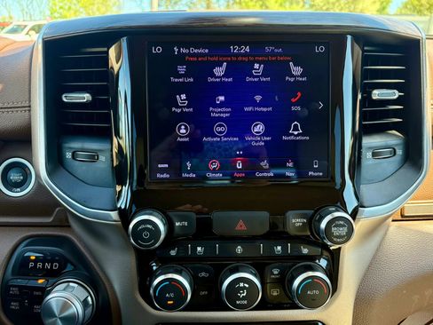 Used 2019 RAM 1500 Laramie AWD/4WD image 27