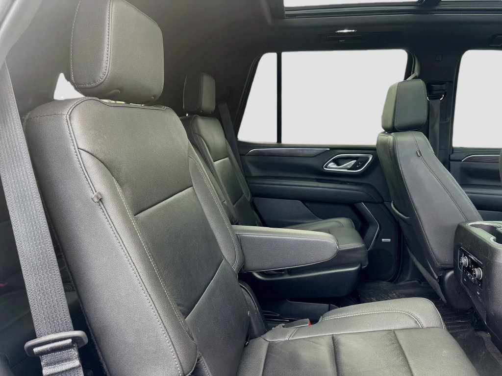 Used 2023 Chevrolet Tahoe LT w/ Luxury Package AWD/4WD image 30