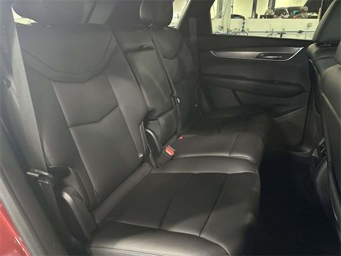 Used 2020 Cadillac XT5 Luxury image 23