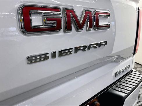 Certified 2024 GMC Sierra 1500 Elevation AWD/4WD image 30