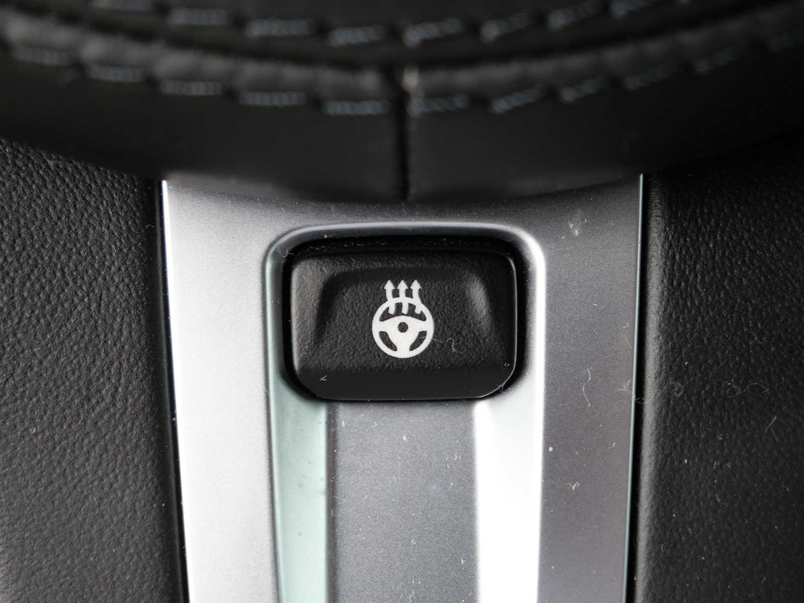 Used 2018 BMW M550i xDrive AWD/4WD image 31