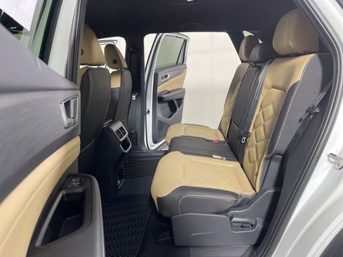 New 2026 Volkswagen Atlas Cross Sport SE image 18