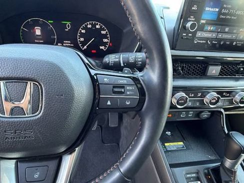 Used 2025 Honda CR-V Sport Touring image 29