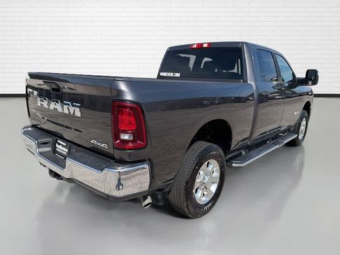 Used 2025 RAM 2500 Big Horn AWD/4WD image 9