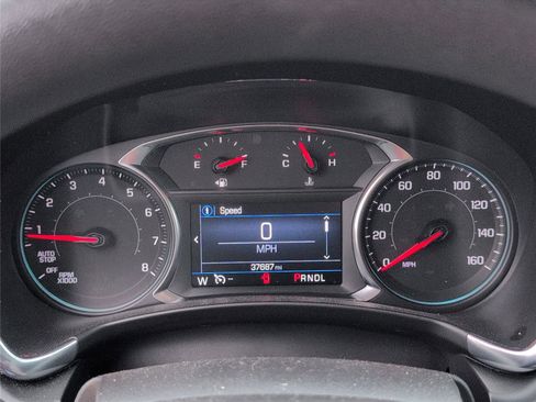 Used 2023 Chevrolet Equinox LT image 23